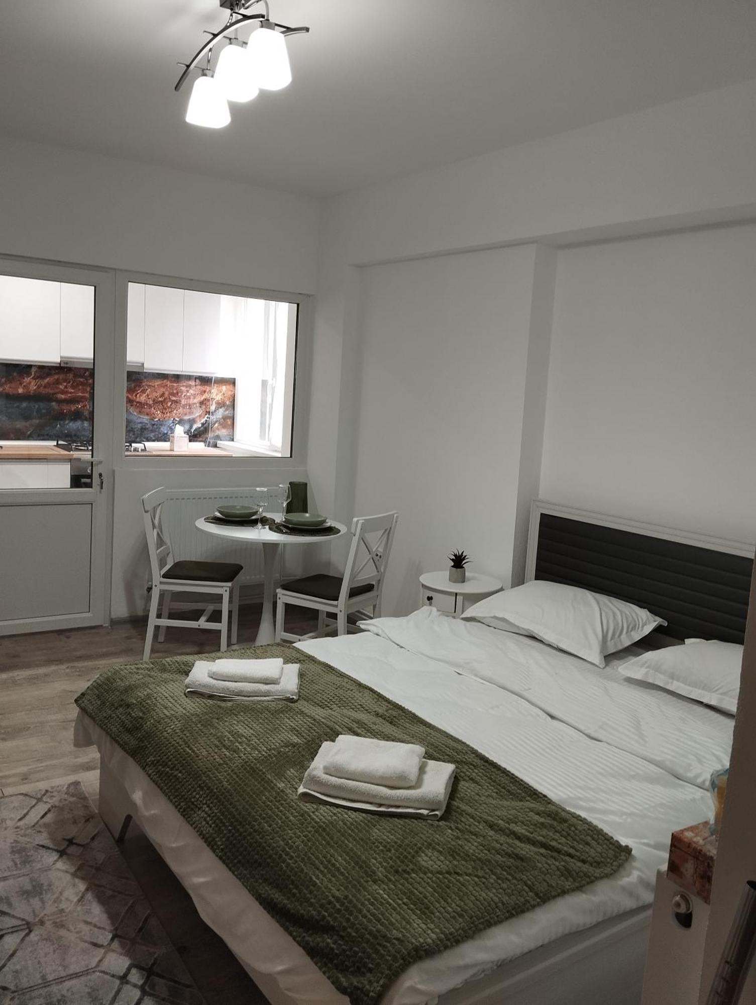 Amber Studio Craiova Exterior photo